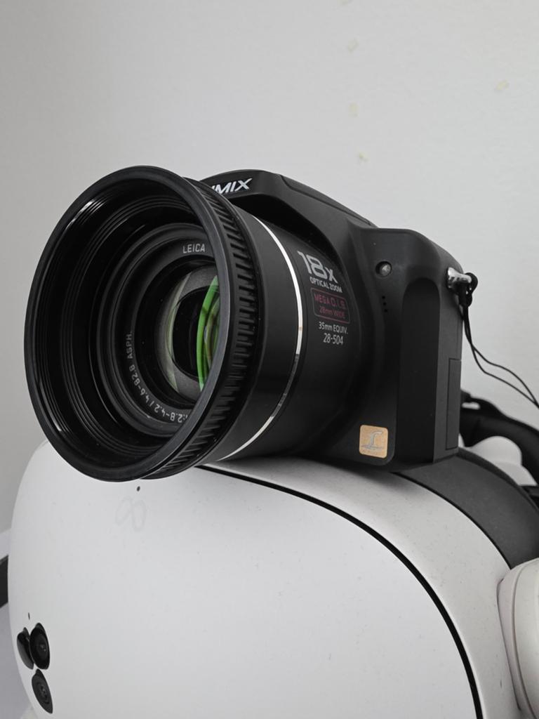 Panasonic Lumix DMC-FZ18 met Leica lens + 3 accu's, Ophalen of Verzenden