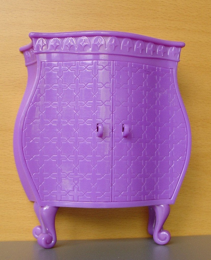 Disney voor Barbie Kast 'paars', Ophalen of Verzenden, Zo goed als nieuw, Barbie