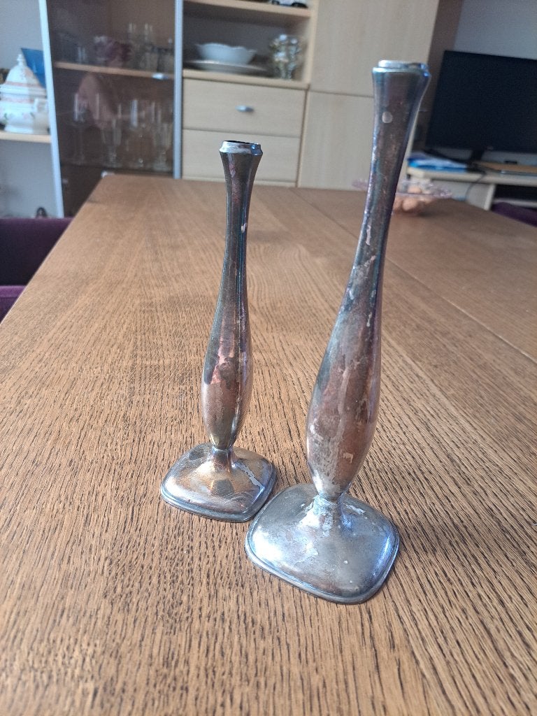 2 verzilverde  decoratie vazen, Ophalen of Verzenden, Gebruikt