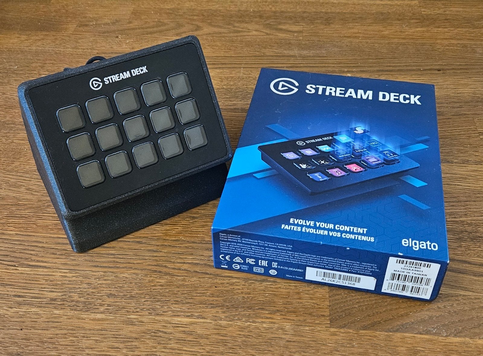 Elgato Stream Deck 15 knoppen - mk1, Computers en Software, Overige Computers en Software, Ophalen of Verzenden, Zo goed als nieuw