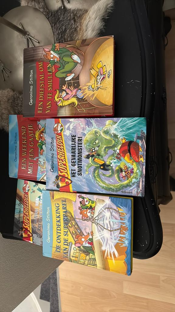 33 walt disney boeken, Boeken, Ophalen of Verzenden, Gelezen, Kind en Jeugd