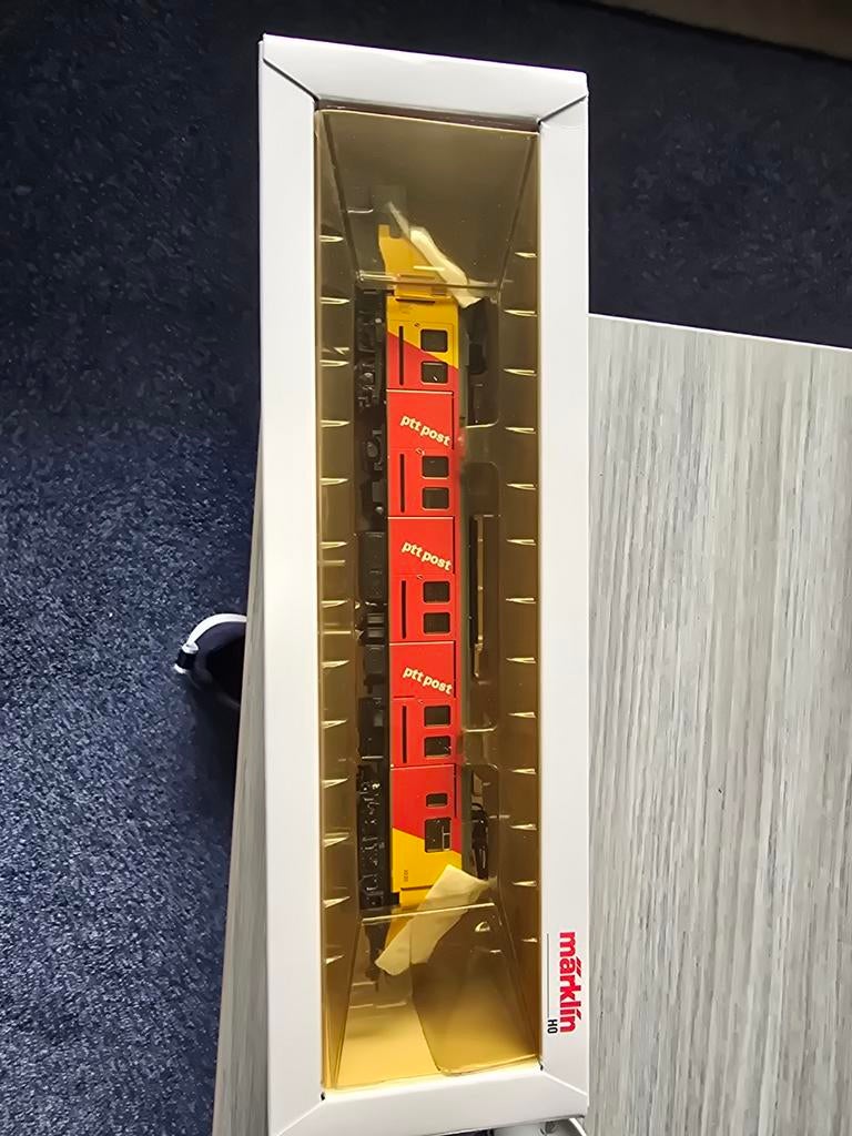 Märklin H0 PTT Post Treinwagon - Nieuw in Doos, Wisselstroom, Ophalen of Verzenden, Märklin, Nieuw