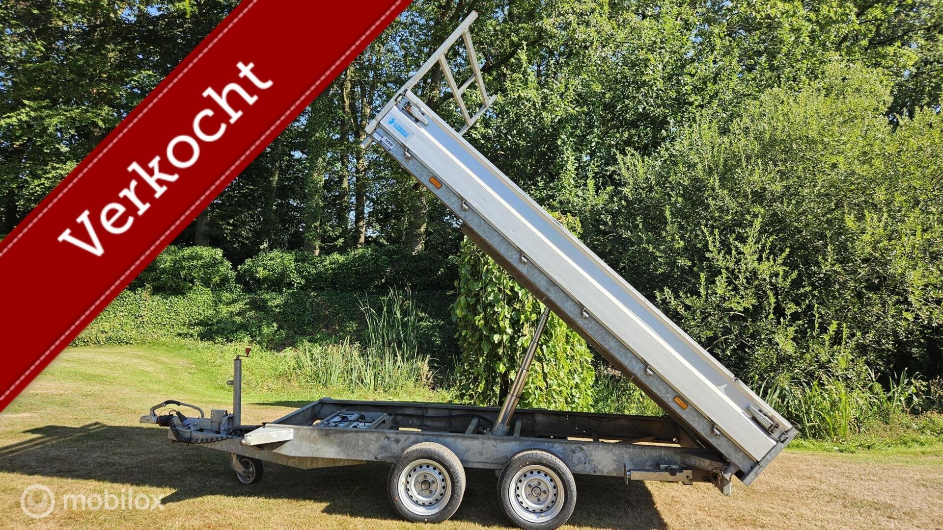Hapert Cobalt elektrische kipper met oprijplaten en steunp., Gebruikt