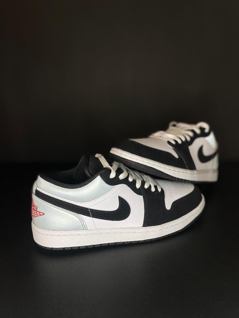 NIKE AIR JORDAN 1 LOW WHITE FIRE BLACK MATTE SILVER maat 41, Overige kleuren, Nike, Nieuw, Ophalen of Verzenden
