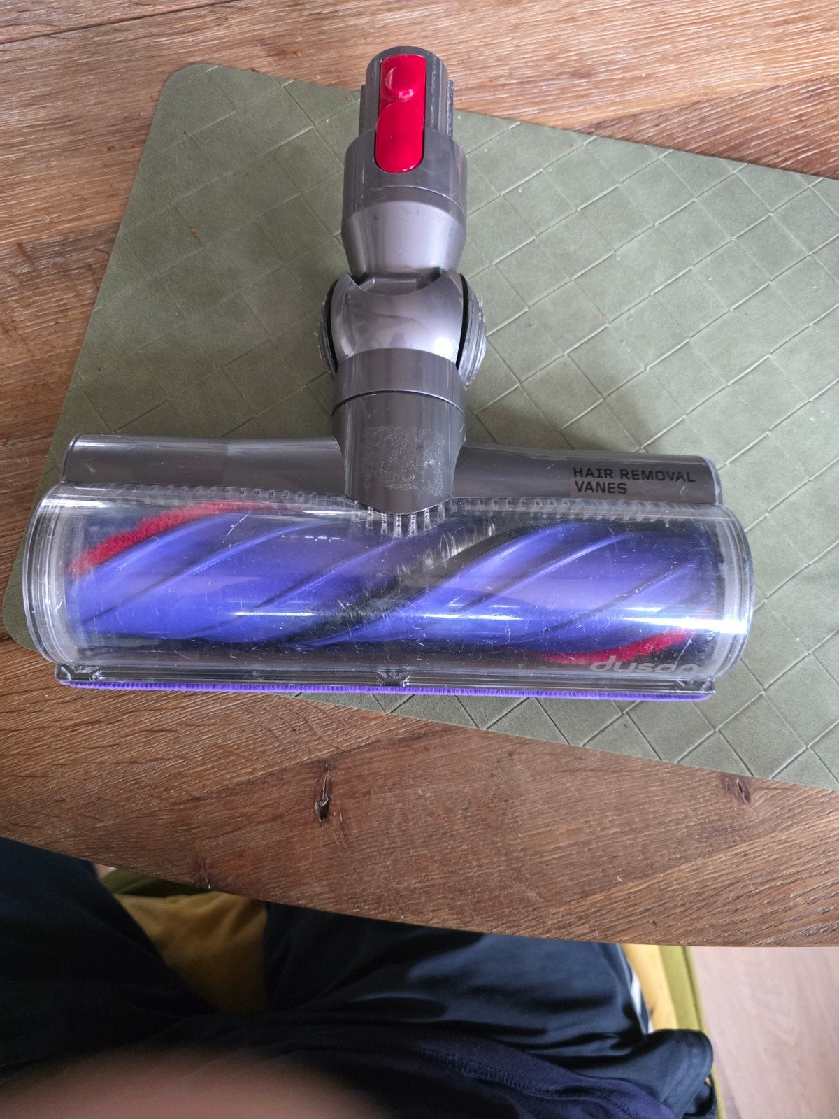Dyson V7/V8/V10/V11 stofzuigerborstel met gebruikersschade, Inclusief accessoires, Gebruikt, Overige typen, Ophalen of Verzenden