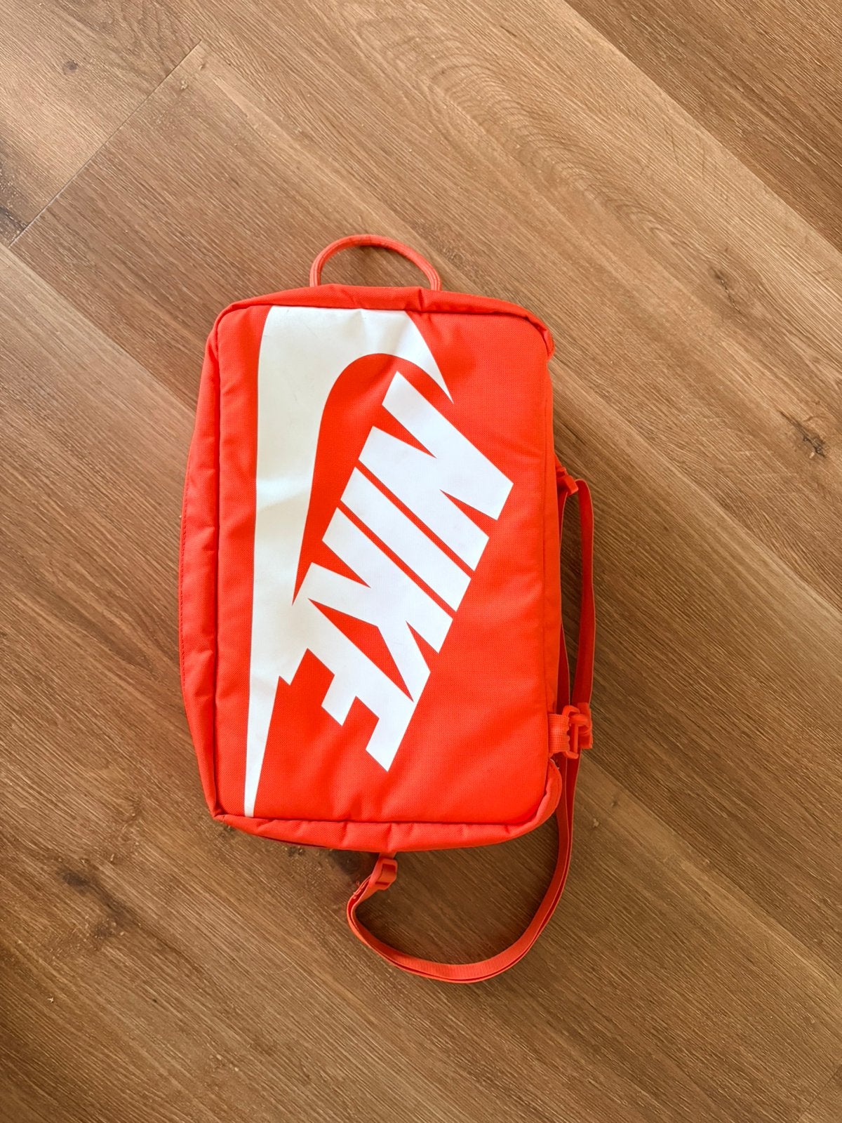 Nike shoe bag ‘shoebox’, Ophalen of Verzenden, Zo goed als nieuw