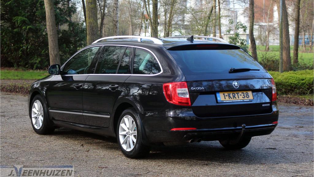 Skoda Superb Combi 1.6 TDI Ambition Business |✨ Veel ruimt, Auto's, Voorwielaandrijving, Stof, Gebruikt, 4 cilinders