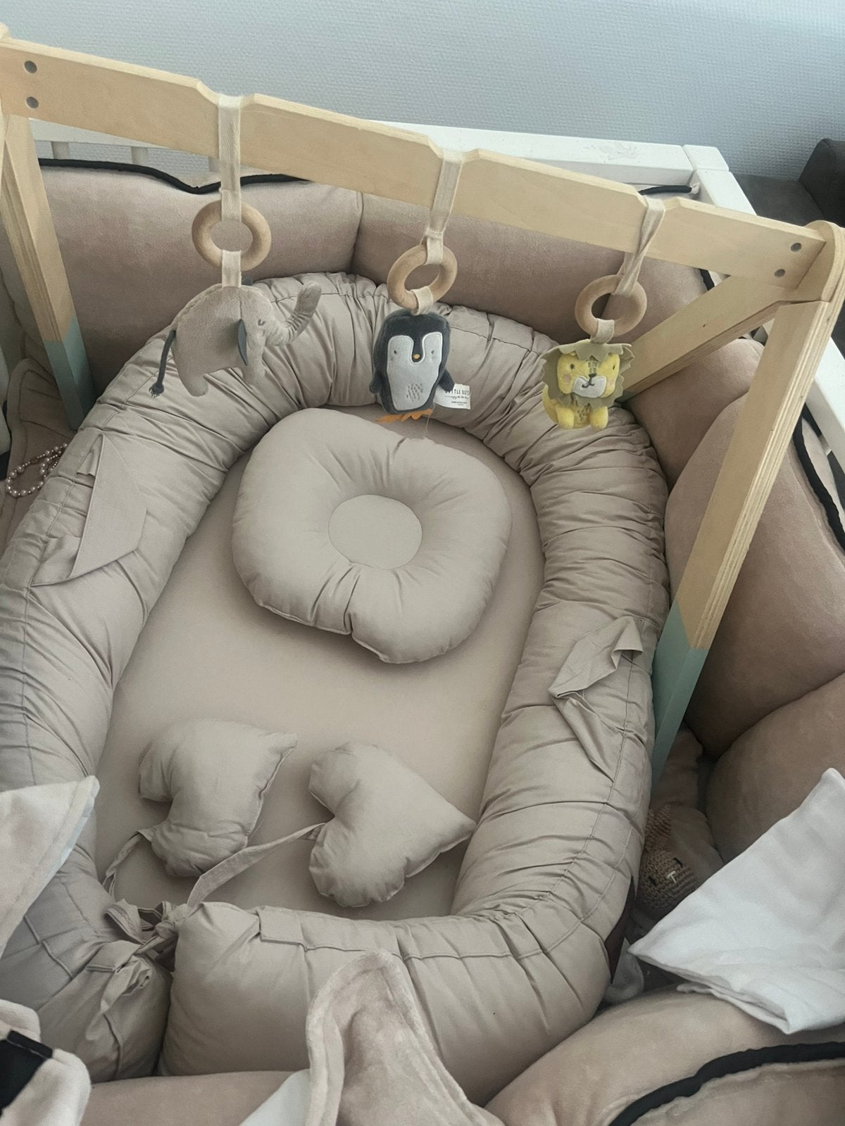 Baby nestje., Ophalen, Zo goed als nieuw