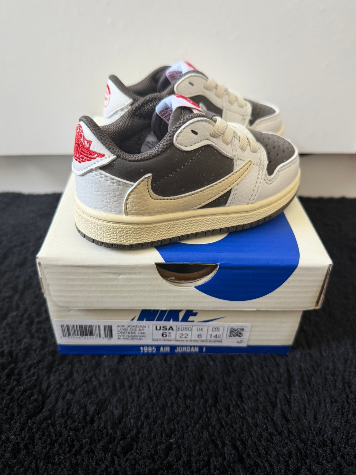 Nike Air Jordan 1 Low Travis Scott TD EU22 Nieuw, Schoentjes, Jongetje of Meisje, Ophalen of Verzenden, Zo goed als nieuw