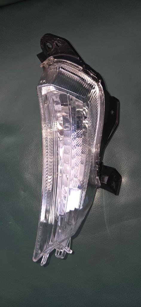 Yamaha XMAX 300 Knipperlicht Rechts (2017-2025), Ophalen of Verzenden, Gebruikt