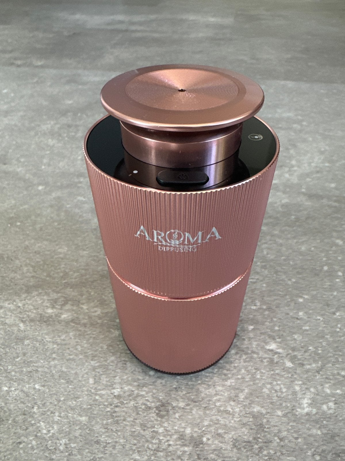 Aroma Diffuser Roségoud - Draagbaar en Stijlvol, Ophalen, Roze, Zo goed als nieuw, Metaal