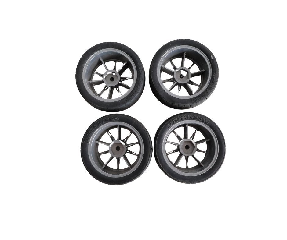 4x Tamiya banden met velg 1/10 rc auto, Ophalen of Verzenden, Gebruikt