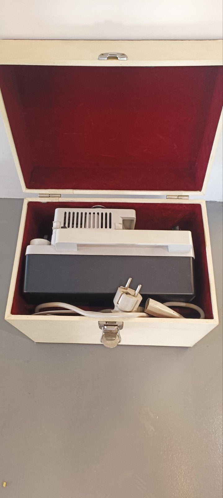 Eumig Mark 610 D Filmprojector in nette staat, Ophalen of Verzenden, Accessoire
