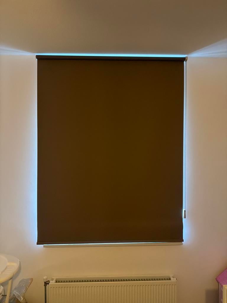 Verduisterende Rolgordijn van Luxaflex, Gebruikt, 100 tot 150 cm, Bruin, Ophalen of Verzenden