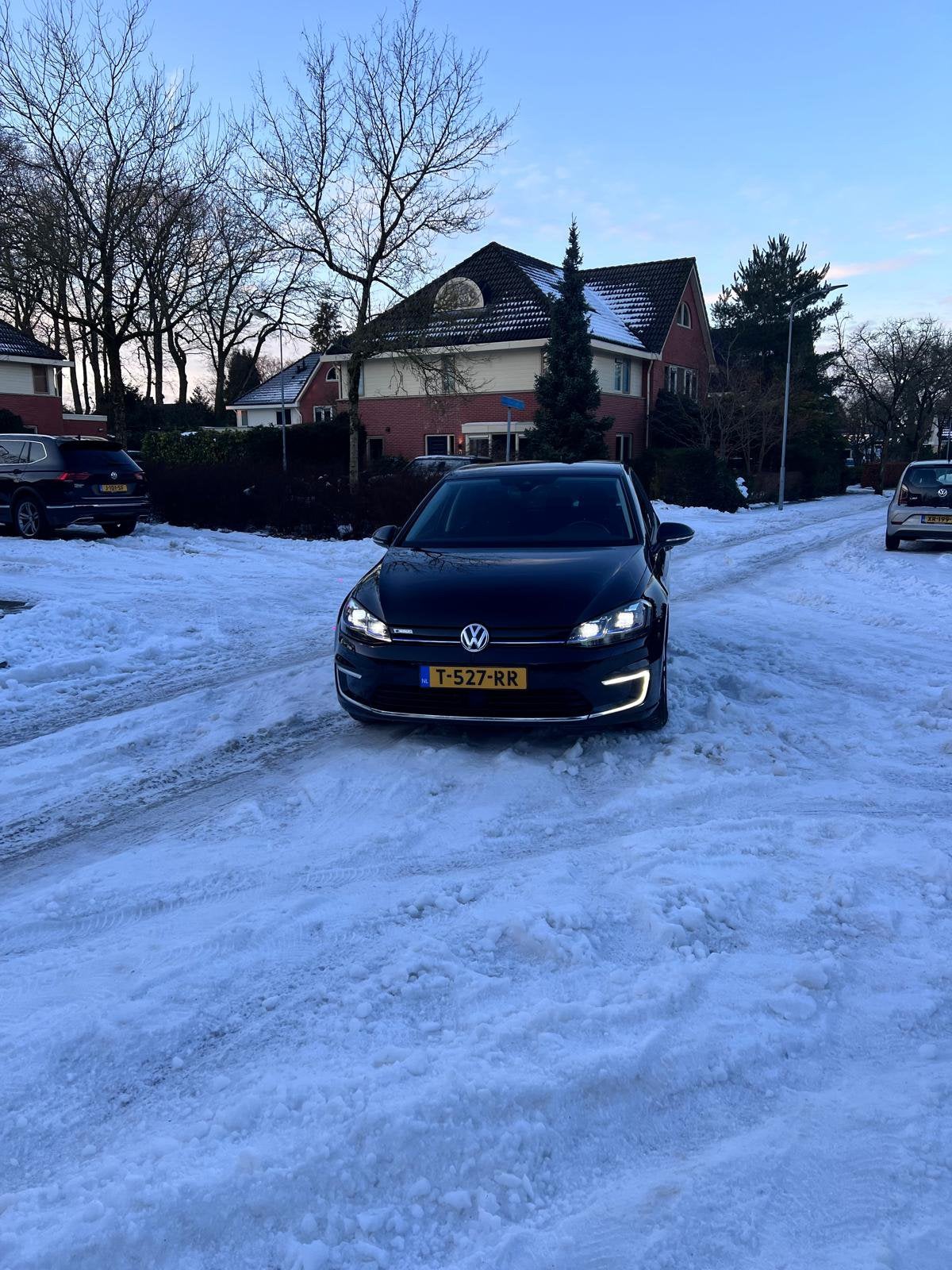 Volkswagen e-Golf 2020 Zwart, Auto's, 136 pk, Zwart, Elektrisch, Geïmporteerd