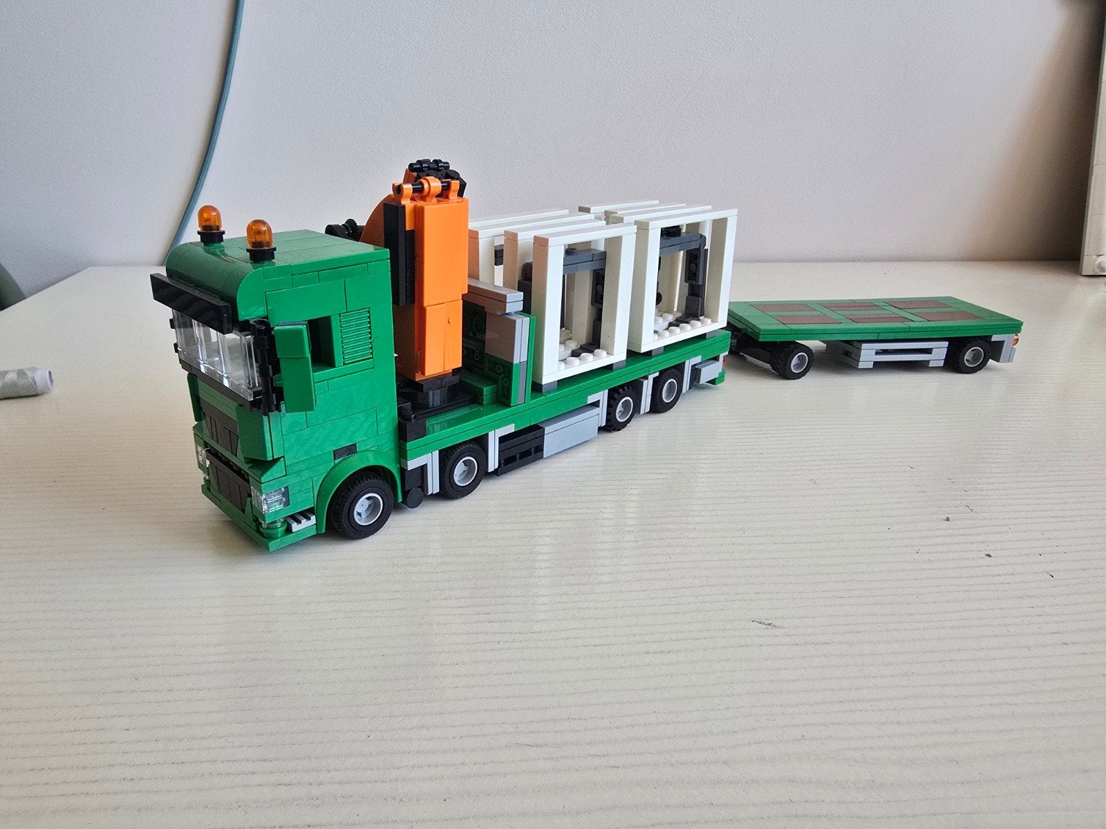 LEGO MAN Vrachtwagen met autolaadkraan en lading, Ophalen of Verzenden, Gebruikt