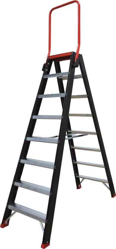 Altrex Taurus trap 8 treden dubbelzijdig., Doe-het-zelf en Verbouw, Ladders en Trappen, Ophalen, Gebruikt, Trap, 2 tot 4 meter