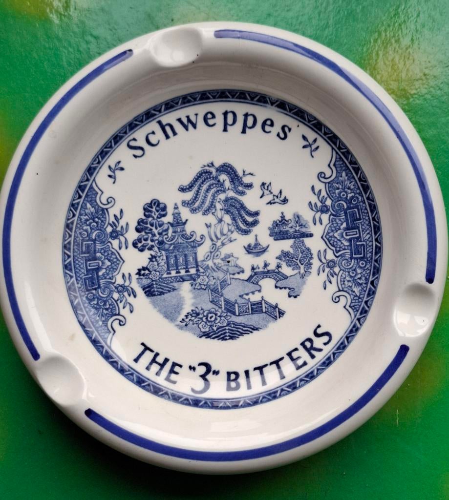Sigaren asbak.  SCHWEPPES. Gien. France. 18 cm., Ophalen, Zo goed als nieuw, Asbak
