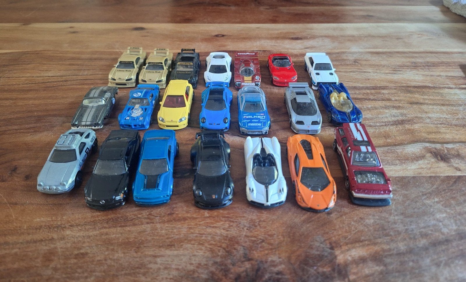 speciale hot wheels, Verzamelen, Speelgoed, Ophalen of Verzenden, Zo goed als nieuw