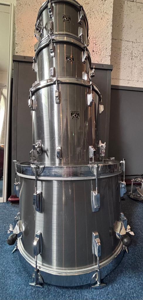 Tama Swingstar shell set black T badge mid 80’s, Muziek en Instrumenten, Drumstellen en Slagwerk, Ophalen, Zo goed als nieuw, Tama