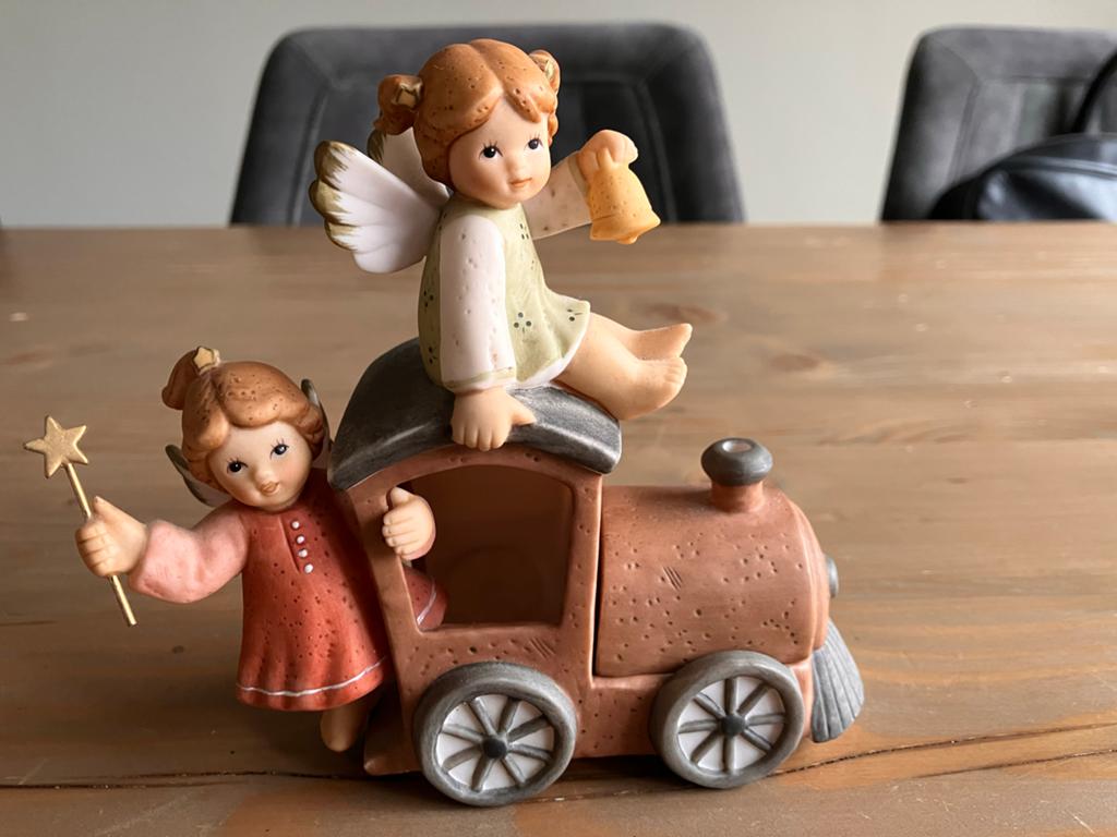 Goebel Nina & Marco porseleinen kersttrein engelfiguurtjes, Verzamelen, Beelden en Beeldjes, Ophalen of Verzenden, Nieuw