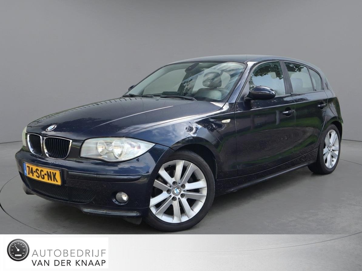 BMW 1-serie 120i Anniversary | Clima | Cruise | Multimedia/N, Auto's, Achterwielaandrijving, 4 cilinders, 150 pk, Blauw