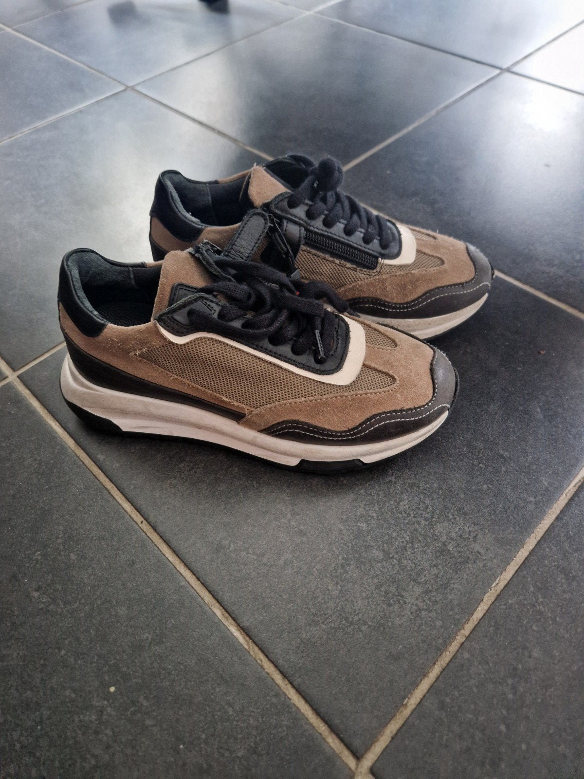 Jochie en Freaks sneakers maat 32 - Zo goed als nieuw, Jochie en Freaks, Schoenen, Ophalen of Verzenden, Zo goed als nieuw