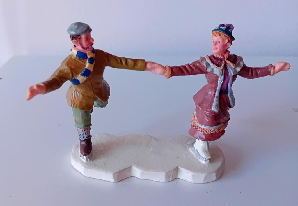 Lemax ice dancers, retired, Lemax figuur Kerstdorp, Ophalen of Verzenden