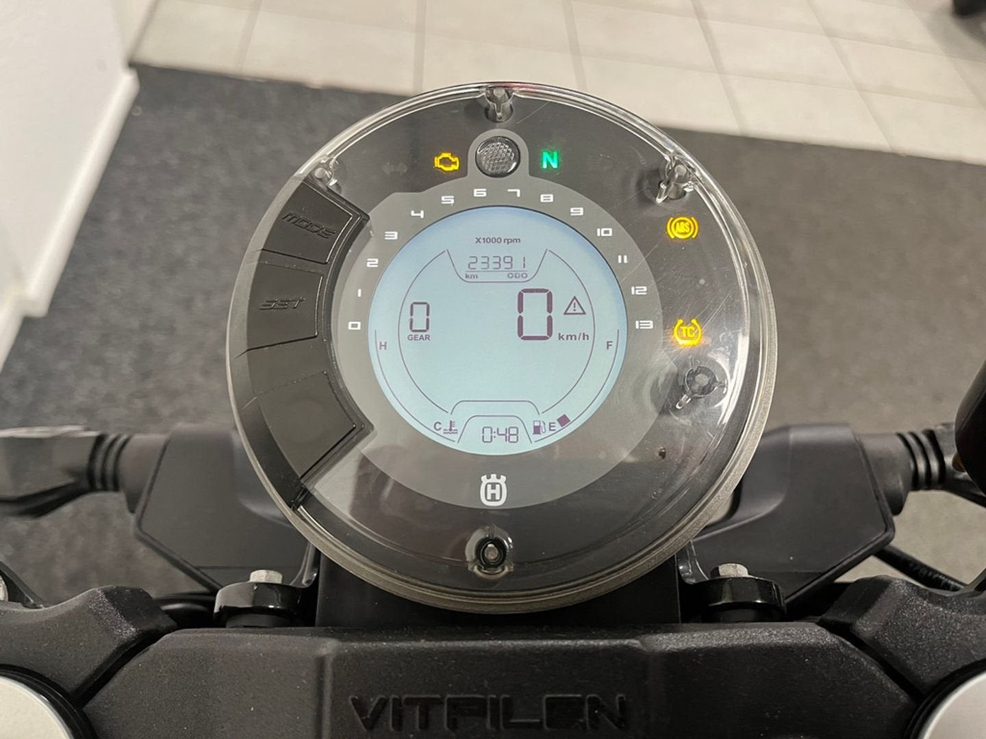 ⭐️⭐Husqvarna VITPILEN 701 ABS VITPILEN701 ⭐️⭐, Motorrijbewijs A, Bedrijf, Onbekend, 701 cc