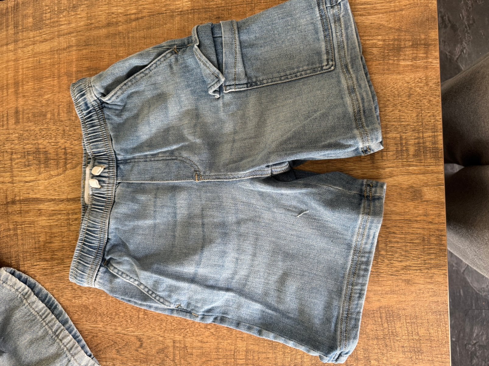 Zara cargo short, Kinderen en Baby's, Ophalen of Verzenden, Zo goed als nieuw, Jongen, Broek