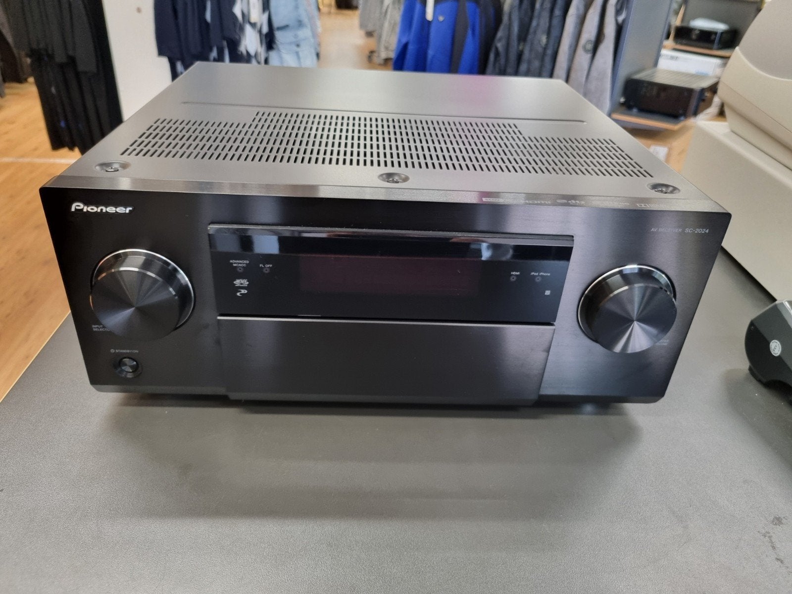 Pioneer SC-2024 AV Receiver - Zo goed als nieuw, Ophalen, ///, Zo goed als nieuw, 120 watt of meer