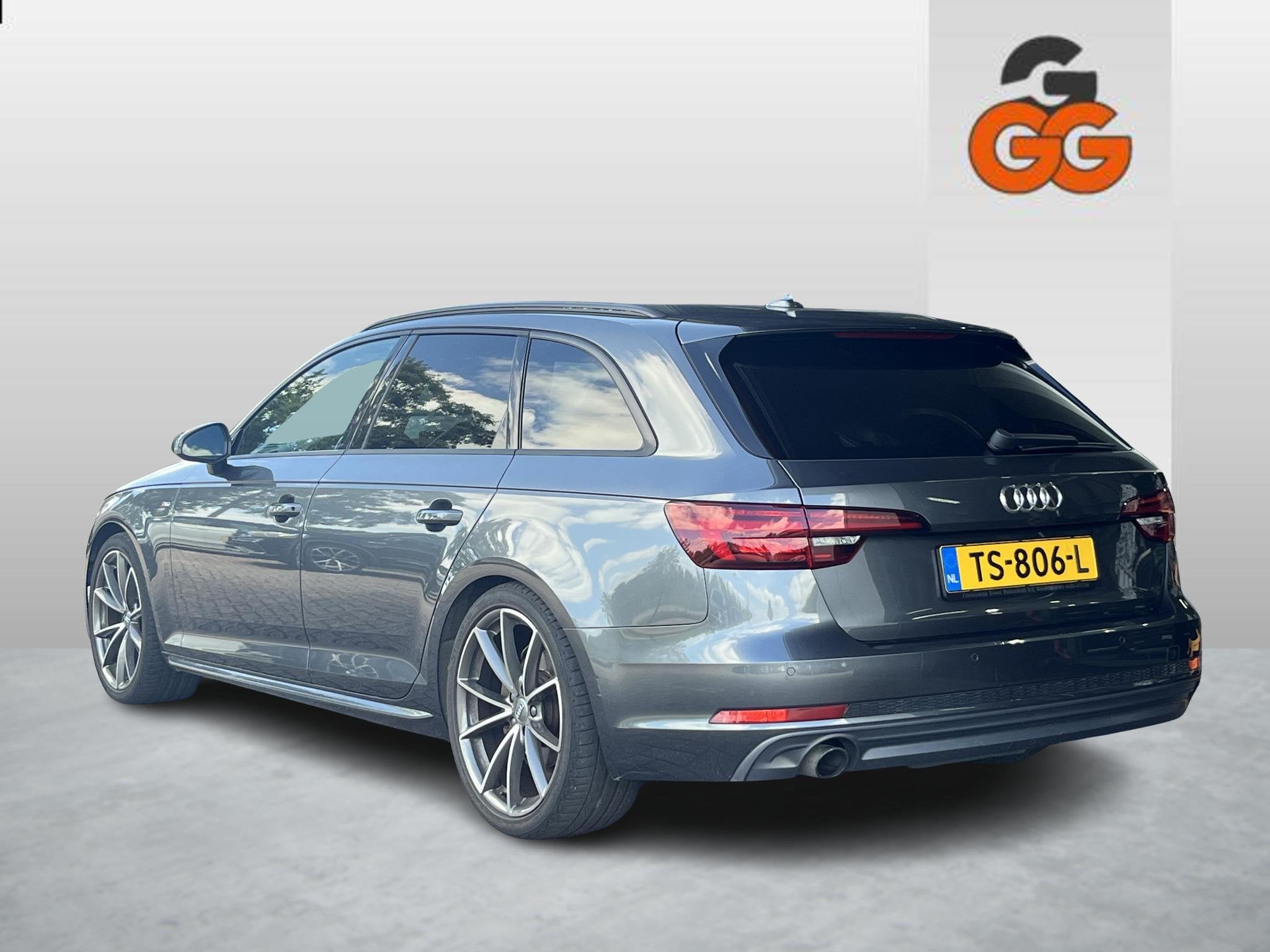 Audi A4 Avant 1.4 TFSI 2x S-Line edition LED, Cruise Control, Auto's, Gebruikt, 4 cilinders, 150 pk, Origineel Nederlands