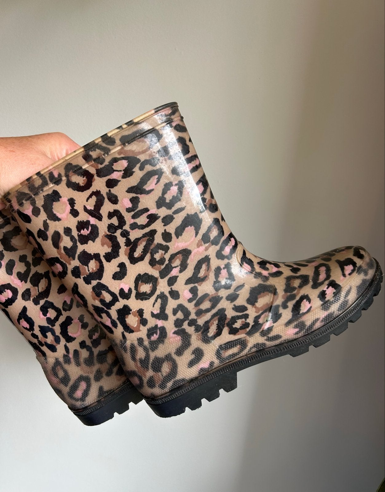 Panterprint regenlaarzen maat 37, Kleding | Dames, Schoenen, Ophalen of Verzenden, Gedragen, Overige kleuren, Regenlaarzen