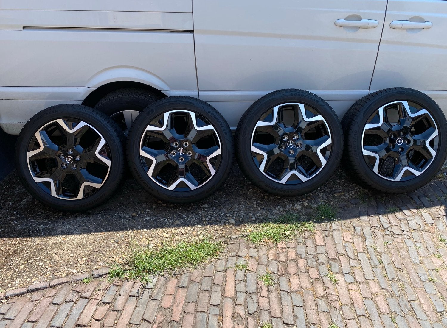 Nieuwe / demo 19” Opel Grandland X velgen + winterbanden 8mm, 19 inch, Banden en Velgen, Nieuw, 235 mm