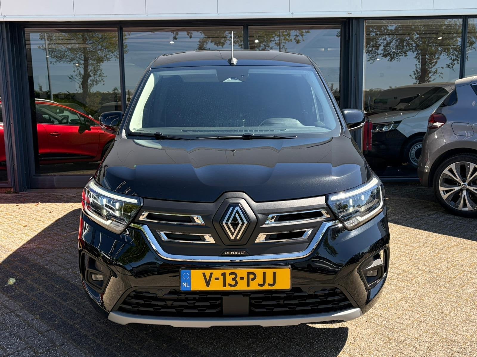 Renault Kangoo E-Tech Extra L1 44 kWh 120PK | Trekhaak | Sto, Stof, Renault, Origineel Nederlands, 2 stoelen