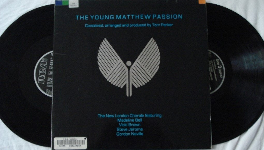 The New London Chorale - The young Matthew passion, Gatefold hoes, Ophalen of Verzenden, Gebruikt, 12 inch