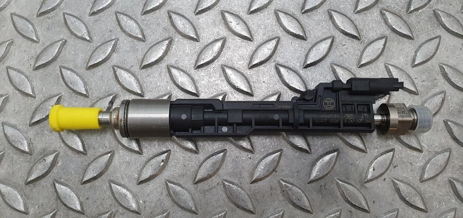 BMW X1 BRANDSTOF INJECTOR / VERSTUIVER 2012, Gebruikt, -, -, Ophalen of Verzenden