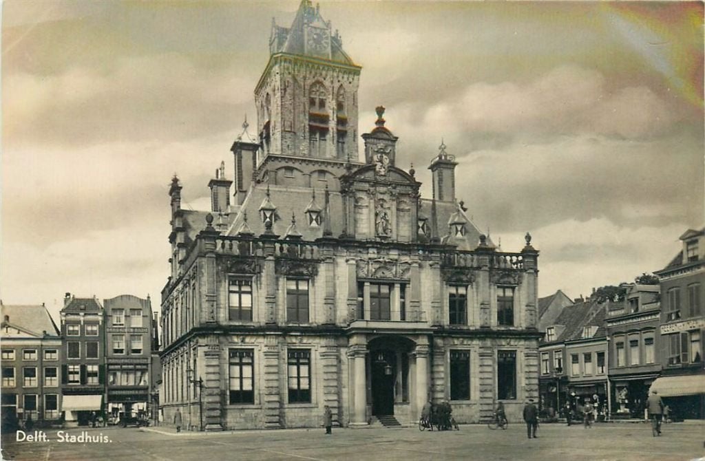 701-432-005 Delft Stadhuis, Verzenden, Voor 1920, Zuid-Holland