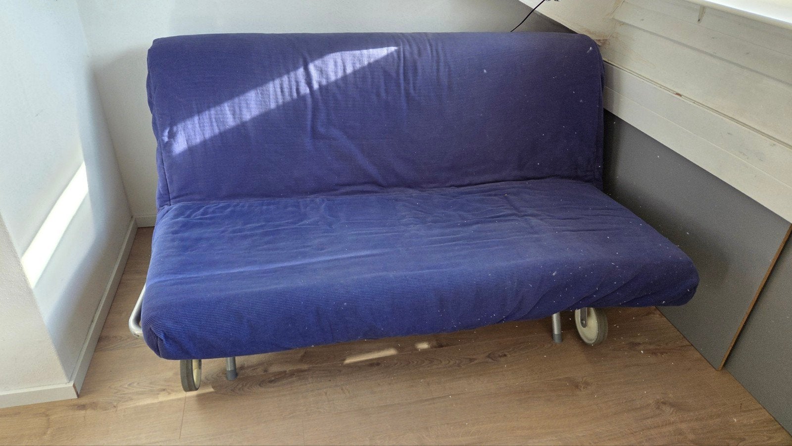 Ikea PS Blauwe slaapbank/opklapbed met wieltjes, Ophalen, Gebruikt, Blauw, 210 cm