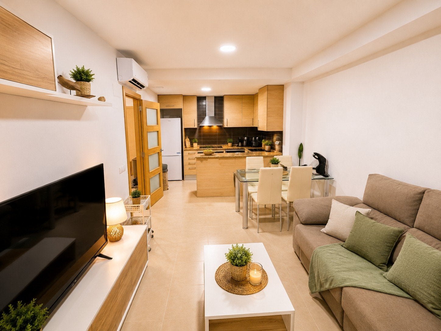 Appartement in Spanje, Vakantie, Dorp, 2 slaapkamers, Aan zee, Wasmachine