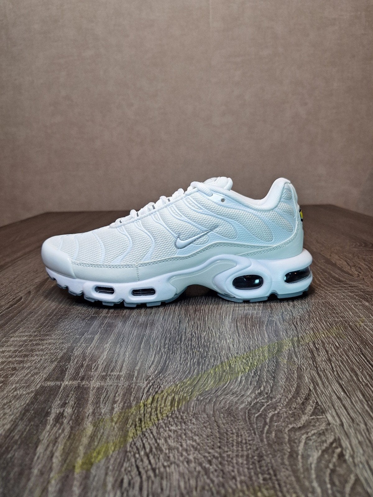 Nike Air Max Plus EU41, Verzenden, Wit, Nieuw, Sneakers of Gympen