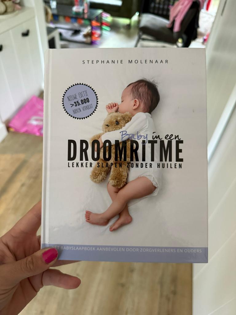 Boek: Baby in een Droomritme - Lekker slapen zonder huilen, Ophalen, Zo goed als nieuw, Opvoeding tot 6 jaar