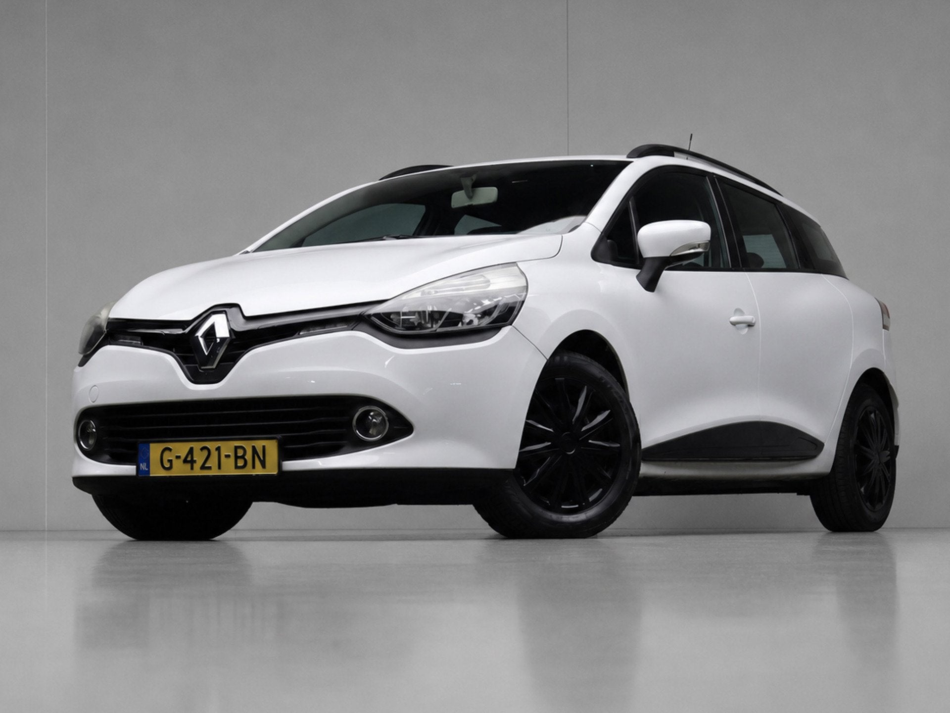 Renault Clio Estate 1.2-16V Authentique Sport (NAVI,LED,CRUI, Auto's, Voorwielaandrijving, Gebruikt, 4 cilinders, Handgeschakeld