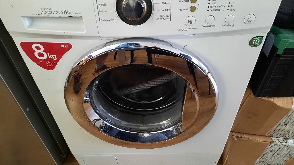 LG was machine met direct drive motor, Ophalen, Gebruikt, 8 tot 10 kg, 1600 toeren of meer