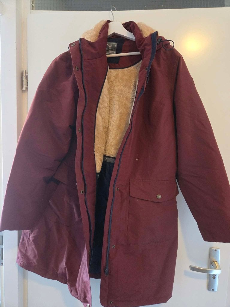 dames winterjassen maat 44 XL Kjelvik en LGO, Ophalen of Verzenden, Zo goed als nieuw, Maat 42/44 (L), Rood