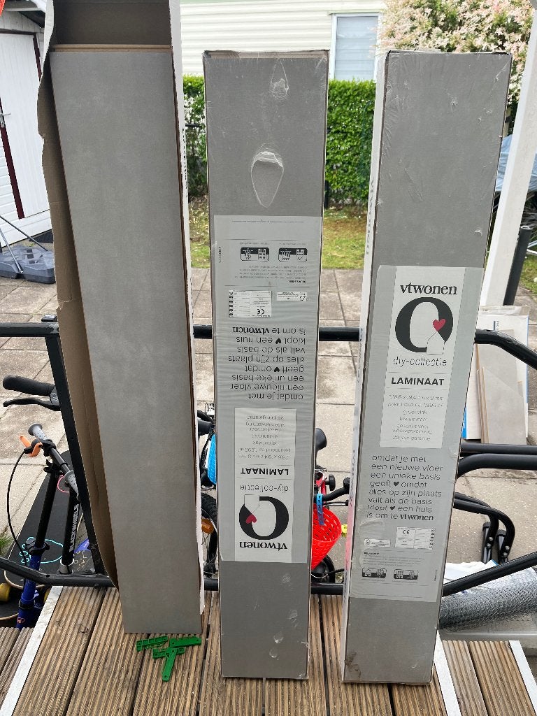 Laminaatvloer gratis, Ophalen, Overige materialen, 50 tot 150 cm, Zo goed als nieuw