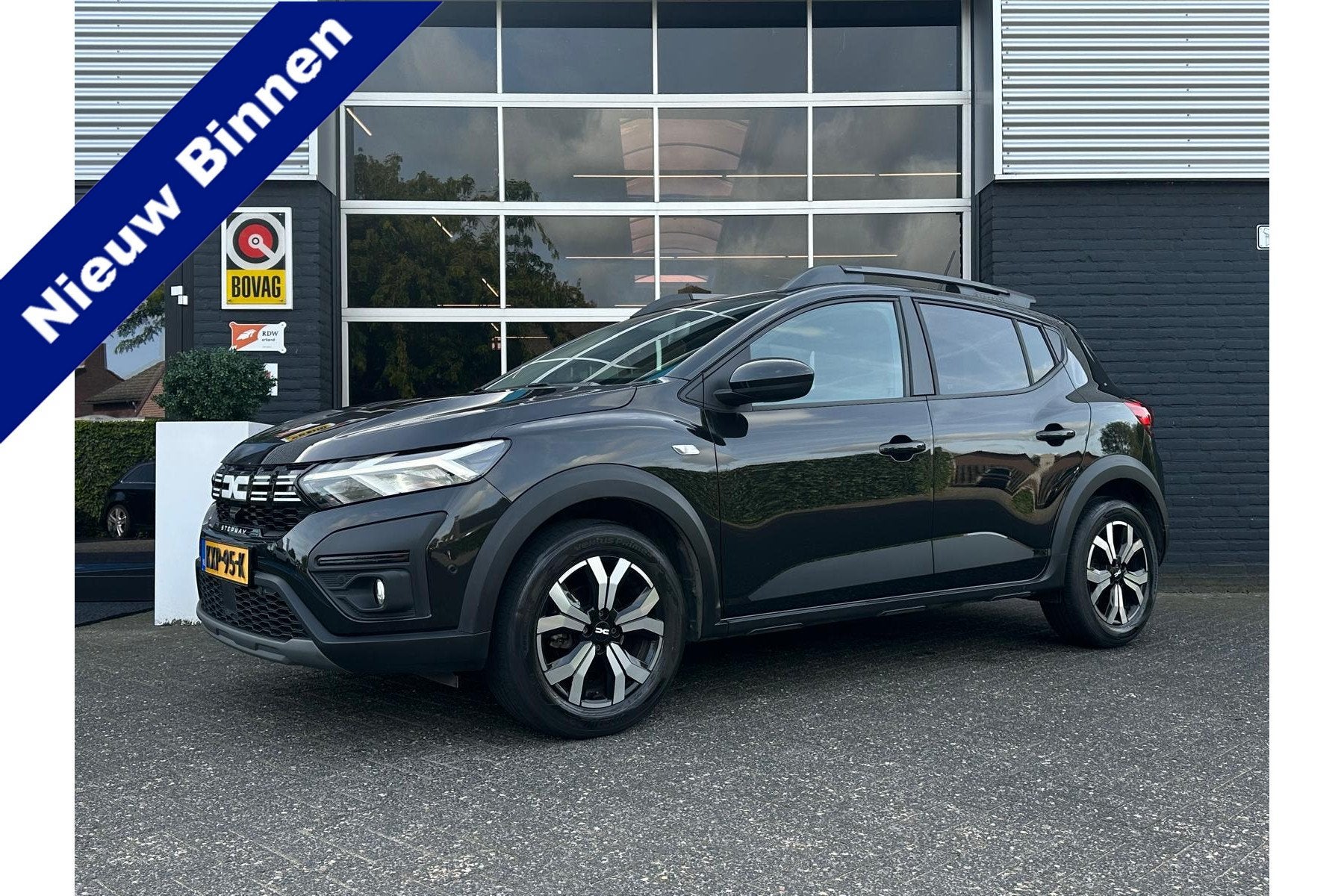 Dacia SANDERO Stepway 1.0 100 ECO-G Up&Go, Airco, CarPlay, C, Auto's, Voorwielaandrijving, Stof, Gebruikt, 610 kg