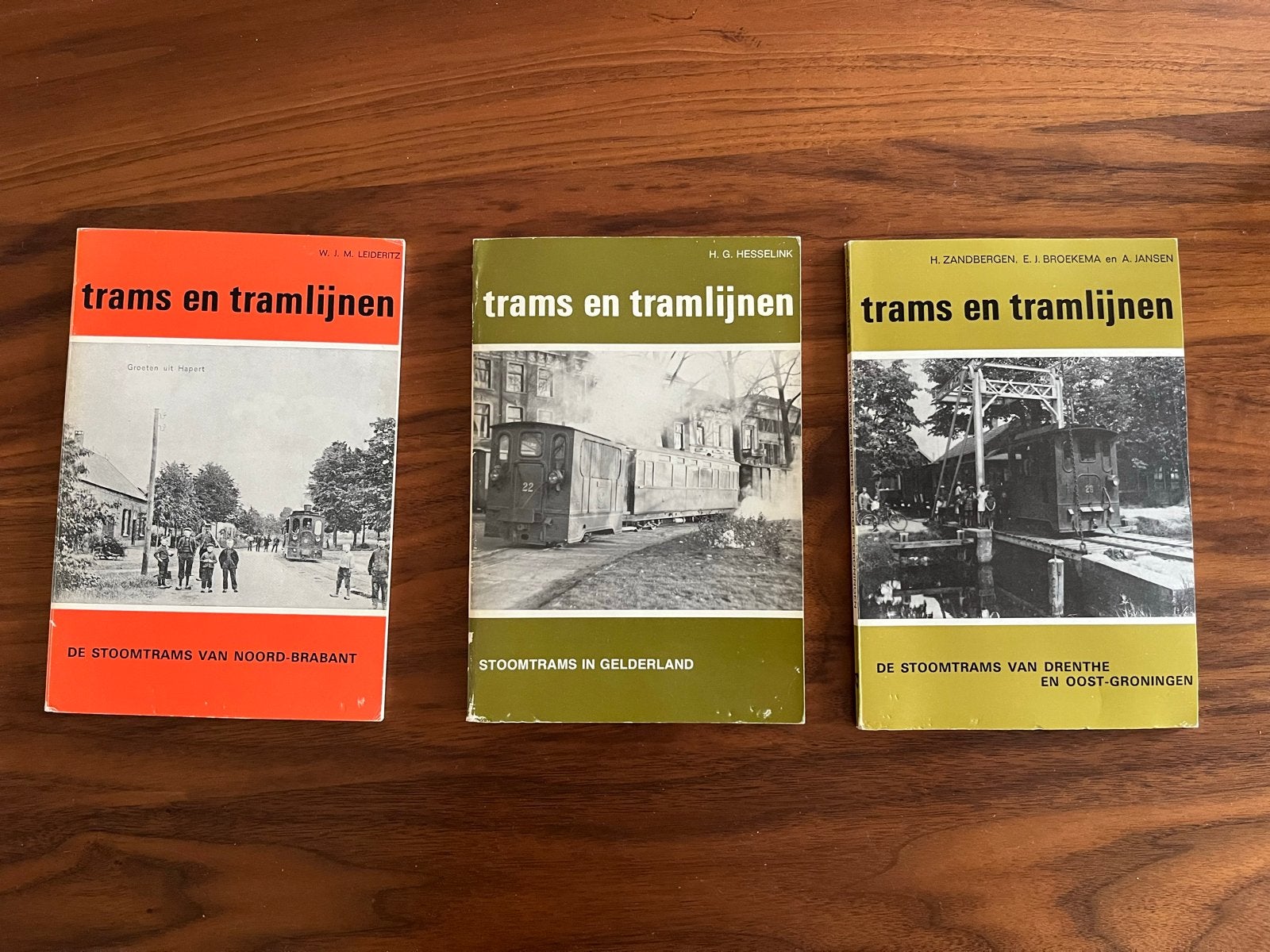 Trams en Tramlijnen: Stoomtrams in Nederland (3 delen), Ophalen of Verzenden, Zo goed als nieuw, Trein