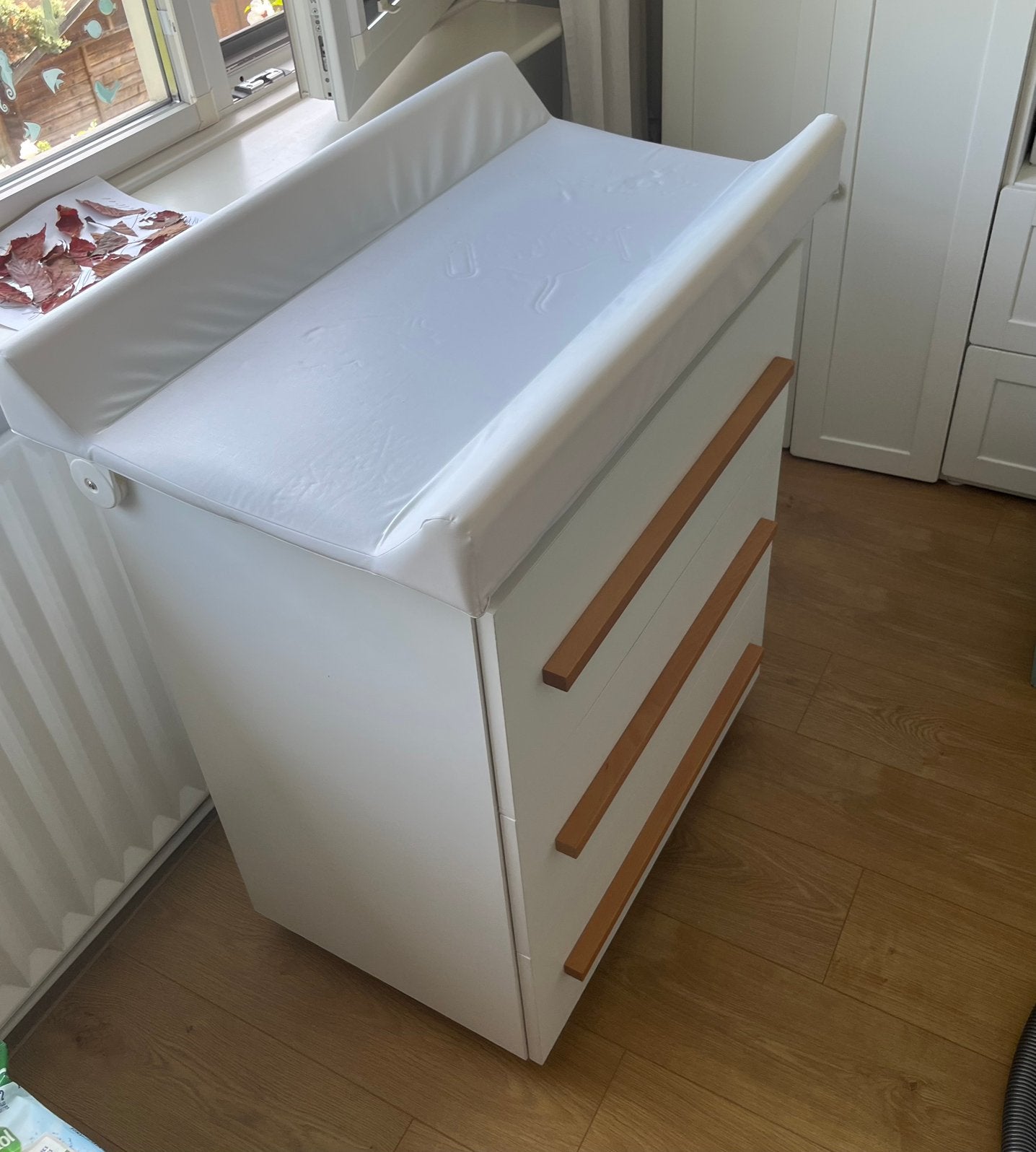 Beautiful Baby 2 in 1 Changing Commode &Wash Basin, Ophalen, Zo goed als nieuw, Badje
