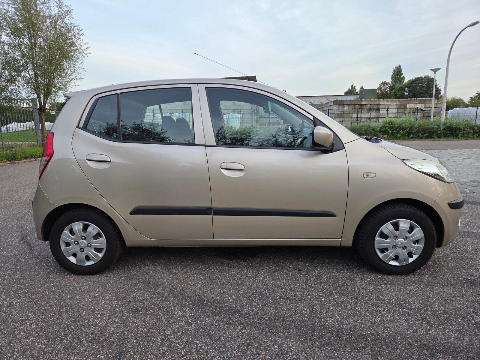 Hyundai i10 1.25 I 5DR 2009 Beige, Auto's, Voorwielaandrijving, 450 kg, 31 €/maand, 4 cilinders